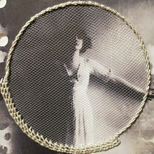Proyecto de curso: Papel/Mujer. Un progetto di Ricamo e Collage di Angela - 27.06.2020