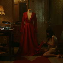 XIAO XIAN | Short Film . Un proyecto de Cine, Cine, vídeo, televisión, Dirección de arte, Diseño de vestuario, Diseño gráfico, Fotografía, Música, Post-producción fotográfica		, Producción audiovisual					 y Sound Design de Jiajie Yu Yan - 29.06.2020