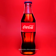 Retoque de producto en Adobe Photoshop. Un progetto di Design, Product design, Fotografia di prodotti e Ritocco fotografico di Brandon Díaz - 27.06.2020