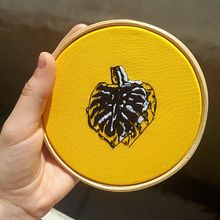 Costela de Adão. Een project van Borduurwerk van Beatriz Alves - 06.07.2020