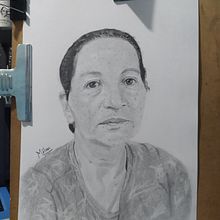Mi Proyecto del curso: Retrato realista con lápiz de grafito (mi madre). Pencil Drawing, Portrait Drawing, and Realistic Drawing project by Yeison Dario Agudelo Milan - 07.07.2020