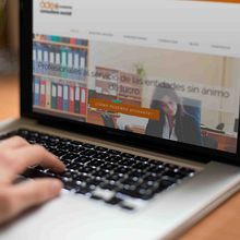 Diseño Web, SEO y benchmarking de Adeo Conexia – 2017. Un proyecto de Diseño, Diseño Web y Marketing Digital de Patricia Herrada - 13.07.2020