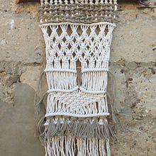 Tapiz #1. Accessor, Design, Product Design, DIY, and Macramé project by Adriana Enfedaque - 07.20.2020