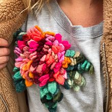 Bordado Sobre ropa. Embroider project by Ignacia Jullian - 07.16.2020