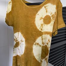 Meu projeto do curso: Introdução à técnica de tingimento shibori. Un progetto di Costume design di Zaida Coelho Franco - 17.07.2020