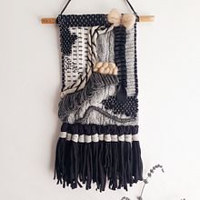 My project in Embroidered Tapestry Creation course. Projekt z dziedziny Craft, Kreat, wność,  Dekoracja wnętrz, DIY,  Haft i  Tkactwo użytkownika Joanna Zalewska - 21.07.2020
