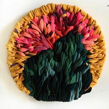 bordado freestyle con trapillo. Embroider project by Ignacia Jullian - 07.21.2020