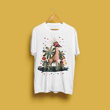 Collages t-shirts. Un progetto di Collage, Design di accessori e Graphic design di ivan Rodriguez Garcia - 01.08.2020