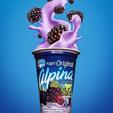 Yogurt de moras. Projekt z dziedziny Retuszowanie fotografii użytkownika John Mosquera - 02.08.2020