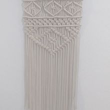 Meu projeto do curso: Macramê: nós básicos e complexos . Un projet de Macramé de catia_vimeiro - 08.08.2020