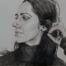 My project in Realistic Portrait with Graphite Pencil course - PJ Harvey Ein Projekt aus dem Bereich Porträtzeichnung und Realistische Zeichnung von Mark Rogers - 14.08.2020