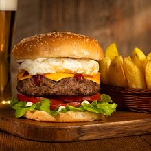 Mi Proyecto del curso: Técnicas básicas de fotografía gastronómica, práctica con 3 luces. Un proyecto de Fotografía gastronómica de Marco Muñoz - 15.08.2020