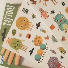 Tatoos para Djèco Francia. Un projet de Illustration traditionnelle, Illustration numérique, Illustration jeunesse et Illustration vectorielle de Cristian Turdera - 19.08.2014