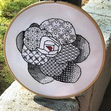Rheba's project in Introduction to Blackwork Embroidery course. Un proyecto de Bordado de Rheba - 15.08.2020
