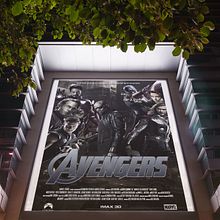 Cámara y Acción. Traditional illustration, Advertising, Graphic Design, Marketing, Multimedia, Product Design, Collage, Film, Street Art, Social Media, Infographics, Pattern Design, Vector Illustration, Video Games, Concept Art, Printing, Pixel Art, Content Marketing, Digital Lettering, Digital Design, and Commercial Photograph project by Berni Bernal - 09.21.2021