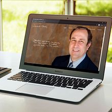 Fernando Alberca - Web. Un proyecto de Diseño, Diseño gráfico y Diseño Web de Rocío Solís Izquierdo - 22.09.2018