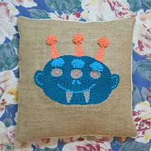 Mi Proyecto del curso: Bordado XL con aguja mágica. Un proyecto de Bordado y Creatividad de claravilamoret - 07.09.2020