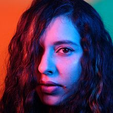 Jugando con las luces. Photograph, Fine-Art Photograph, Studio Photograph, Portrait Photograph, Digital Photograph, Instagram Photograph, Photographic Lighting, and Photo Retouching project by Julio Suárez - 09.08.2020