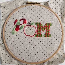 Mi Proyecto del curso: Letras bordadas: el hilo como herramienta gráfica. Embroider project by Palmira - 09.16.2020
