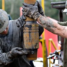 El Final de una Era? Historias de los trabajadores del petróleo. Audiovisual Production project by Benjamin Llorens - 02.04.2020