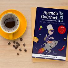 Agenda Gourmet 2021. Een project van Ontwerp van personages, Redactioneel ontwerp, Grafisch ontwerp, Traditionele illustratie, Digitale illustratie y Vectorillustratie van Cristina Saiz López - 03.10.2020