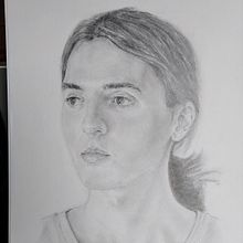 Mi Proyecto del curso: Retrato realista con lápiz de grafito. Un progetto di Disegno a matita di antuan123 - 19.10.2020
