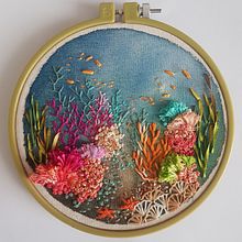 Mi proyecto: un arrecife de coral.. Embroider, and Watercolor Painting project by Ana María Herrera Yervis - 10.22.2020