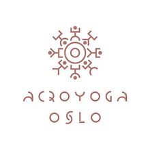 Logo para Acroyoga Oslo Society. Br, ing, Identit, Graphic Design, T, pograph, T, pograph, and Design project by Lola Largo - 10.23.2020