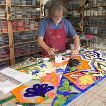 Inspired by Barcelona – Mosaic Wall. Un progetto di Artigianato di Gary Drostle - 26.05.2017
