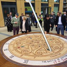 Battle of Deptford Bridge - Mosaic Sundial Bench. Un progetto di Artigianato di Gary Drostle - 26.08.2017