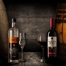 Piscos y Vinos. Animation, and Photo Retouching project by martinmina2013 - 10.26.2020