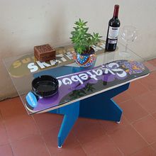 Mesa de centro con patinetas. Un proyecto de Creatividad de Jose Alberto Rodriguez Hernandez - 31.10.2020