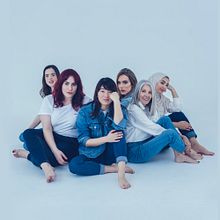 Levis Sculpt Campaign (2020). Un projet de Art conceptuel, Photographie, Photographie artistique, Photographie de studio, Photographie de mode, Photographie de portrait, Photographie numérique, Photographie publicitaire, Éclairage photographique , et Publicité de Irene Cruz - 08.03.2020