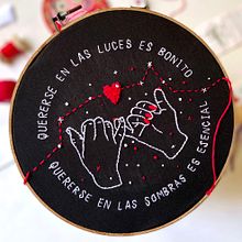 EL VIAJE . Een project van Borduurwerk, Redactioneel ontwerp y Traditionele illustratie van Señorita Lylo - 04.11.2020