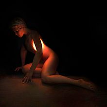 shine a light - Fujifilm + Flickr. Un progetto di Fotografia digitale e Fotografia artistica di Laura Zalenga - 15.07.2020