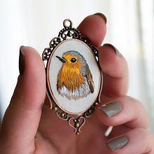 Miniature Embroidery . Un proyecto de Bordado, Tejido, Diseño de jo y as de Yulia Sherbak - 09.11.2020