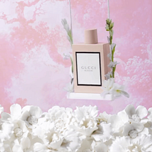 Condé Nast. Un progetto di Pubblicità e Papercraft di Camille Labarre - 18.10.2019