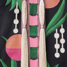 Painting + Embroidery. Arts, Crafts, Embroider, and Painting project by Naia Ceschin - 11.24.2020