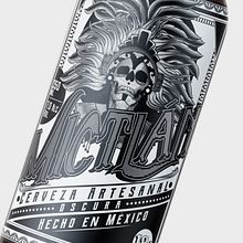 Mictlán; Cerveza Artesanal. Br, ing, Identit, Design, Product Design, Graphic Design, Traditional illustration, Digital Illustration, and Packaging project by María Fernanda Becerril - 11.26.2020