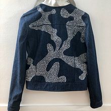 My project in Designing Handicraft Garments from Scratch course. Projekt z dziedziny  Haft użytkownika Gerti Wouters - 26.11.2020