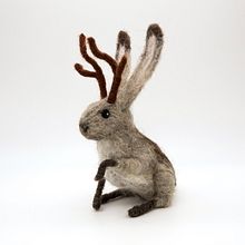Jackalope. Un proyecto de Tejido de zhang_shurui - 30.11.2020