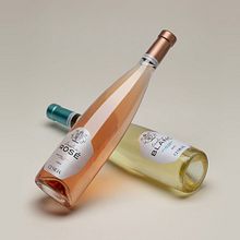 Cesilia Rosé y Blanc | Diseño de etiqueta de vino Casa Cesilia. Art Direction, Graphic Design, and Packaging project by Feroz Estudio - 12.02.2020