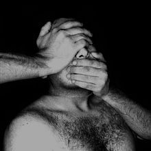 AUTOENGAÑO. Un progetto di Autoritratto fotografico, Composizione fotografica, Fotografia artistica, Fotografia per Instagram e Fotomontaggio di Salomón Cruz - 29.05.2020