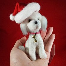 Perritos navideños. Art To, s, Arts, and Crafts project by Gabriela Vargas Bedoya - 12.09.2020