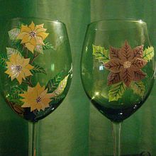 Golden Flowers on Cups. Creativit, and Painting project by Juancarlo Diaz Cintron - 12.12.2020