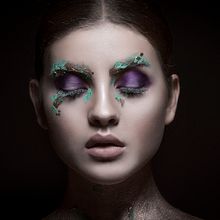 Beauty con Make Up profesional. Un progetto di Fotografia in studio di Roger Martínez Molina - 19.12.2020