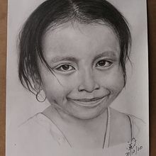 Niña Maya Mi Proyecto del curso: Retrato realista con lápiz de grafito. Un progetto di Disegno realistico di Rey Mauro - 21.12.2020