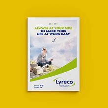 Catálogo General 2020/21 - Lyreco. Design, Editorial Design, and Graphic Design project by Cristina Crespo Cabrera - 12.22.2020