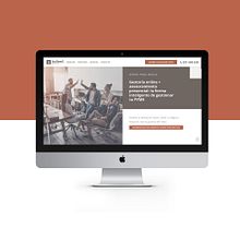 Diseño web Indeed Asesores. Art Direction, Graphic Design, and Web Design project by Disparo Estudio - 12.22.2020