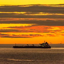 Atardecer. Un progetto di Fotografia, Fotografia all'aperto e Fotografia per Instagram di Luis Aguilar - 24.12.2020